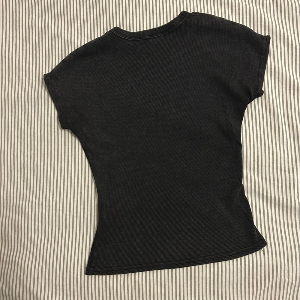 Zara Washed Ribbed Black Tee - Picture 2 of 4